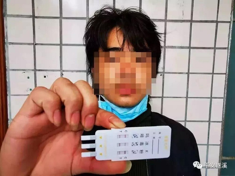 （民警當天將張某堅抓獲歸案）.jpg