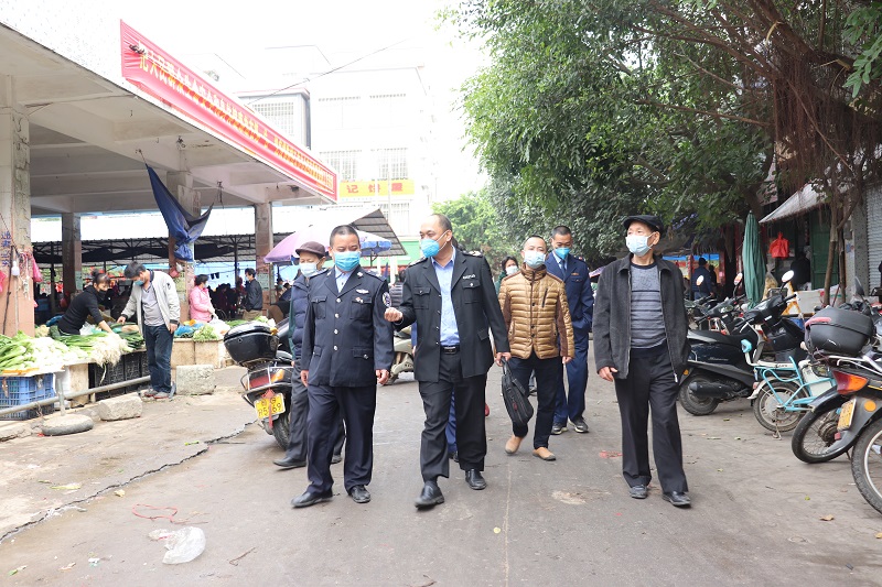不忘初心擔使命，履職盡責控疫情4..jpg