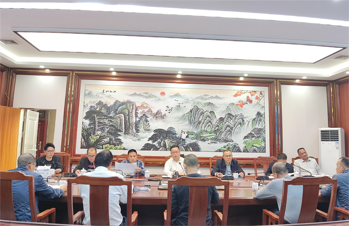 遂溪縣交通運輸局全力落實湛江市創建全國文明城市風貌品質提升攻堅行動..jpg