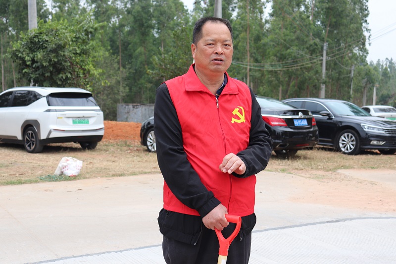 2 鎮黨委書記譚彤煜發表動員講話.JPG