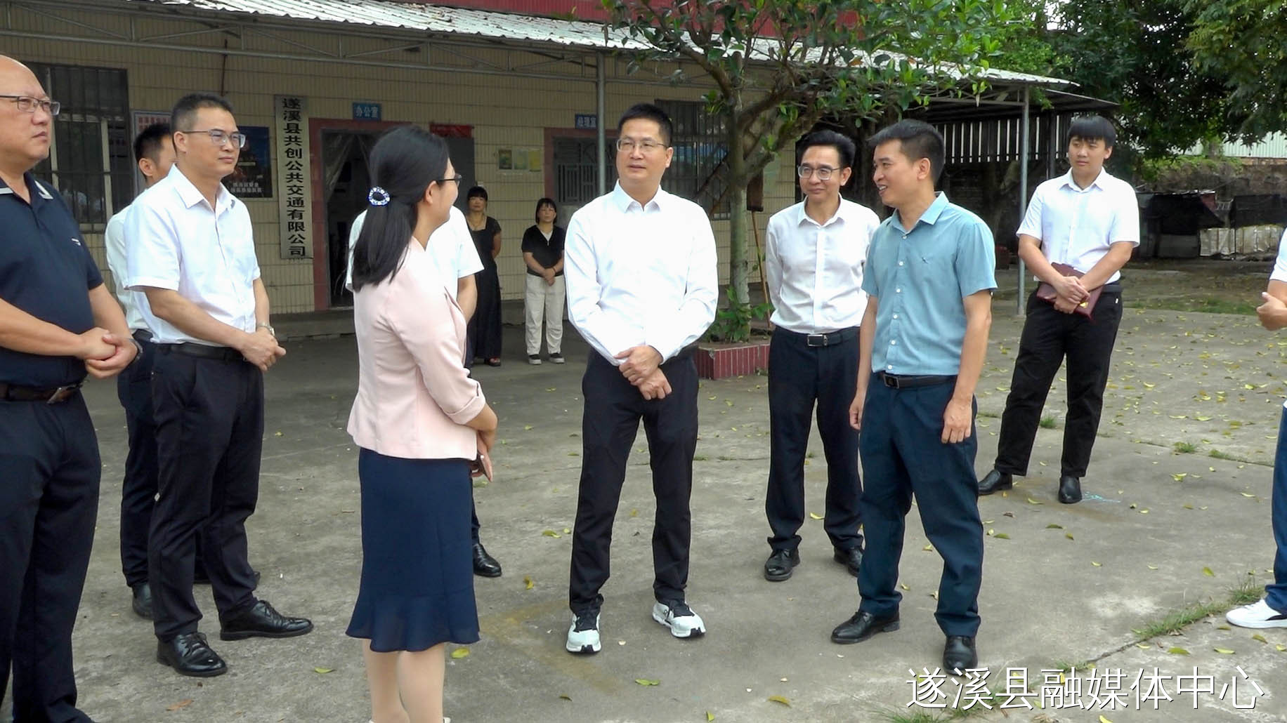 駱華慶率隊(duì)督導(dǎo)交通安全和旅游安全工作