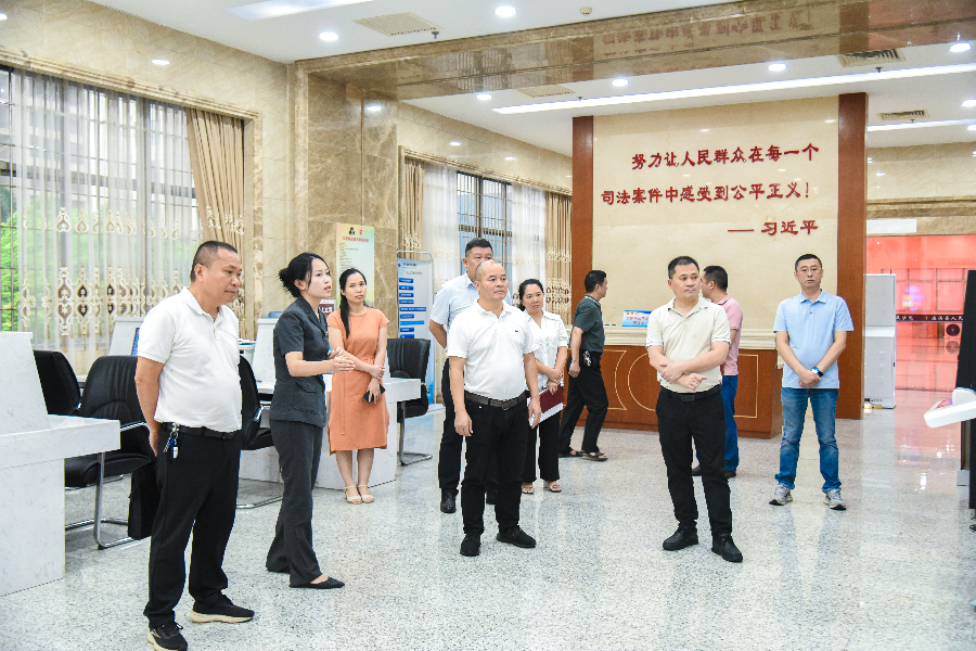縣人大常委會對縣人民法院民商事案件立案工作開展專題調研