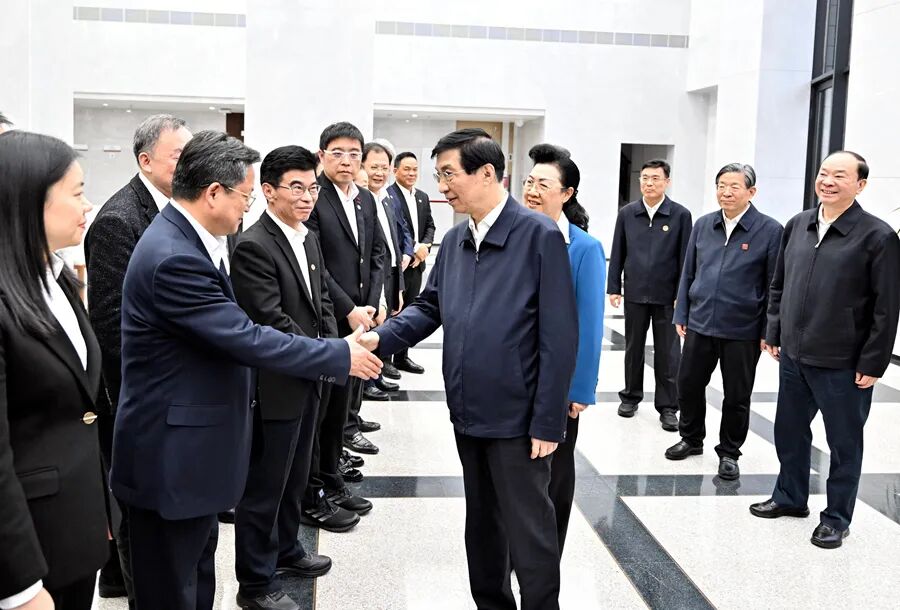 王滬寧在廣東調(diào)研時(shí)強(qiáng)調(diào) 深入貫徹落實(shí)黨的二十屆四中全會(huì)精神 ...