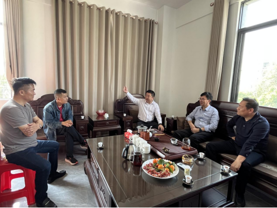 陳德開展聯系服務優秀人才工作